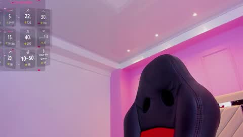  A L A H I A  online show from October 2025 01:09:02 PM