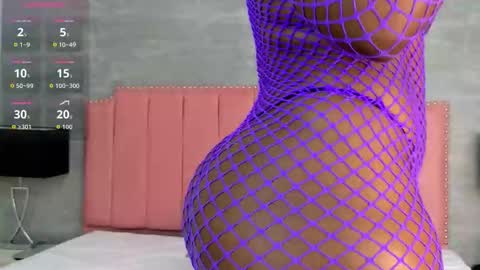 alaia_colins online show from February 2026 12:51:02 AM