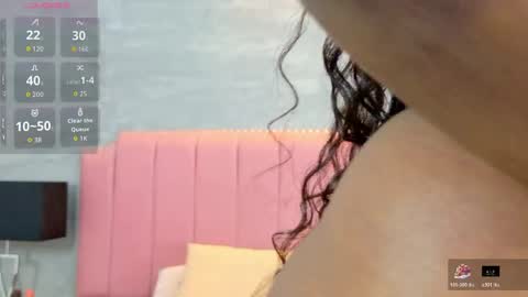 alaia_colins online show from May 2026 12:39:01 AM