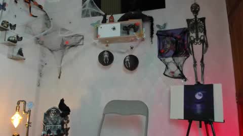 Alaia online show from October 2025 10:54:02 PM