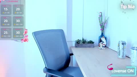 Snapshot of alaiaguerra chatting on September 2025 07:52:02 AM alaiaguerra online show from September 2025 07:52:02 AM