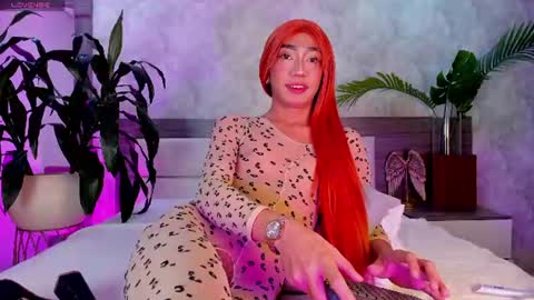 alaiaguerra online show from June 2026 07:38:02 PM