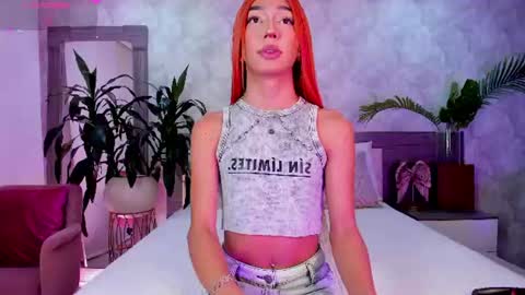 alaiaguerra online show from June 2026 07:56:01 PM