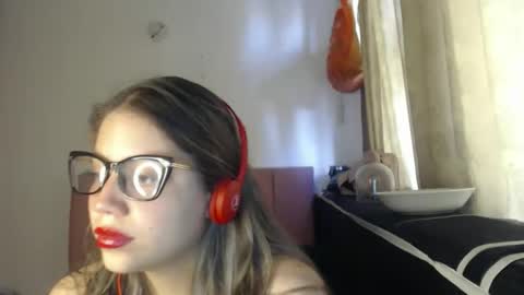 alaina_blessed online show from May 2026 09:56:02 PM
