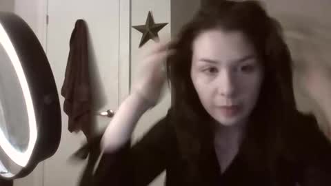 alainaseren online show from May 2026 05:36:02 AM