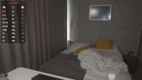 Maxi  online show from March 2025 01:49:01 PM