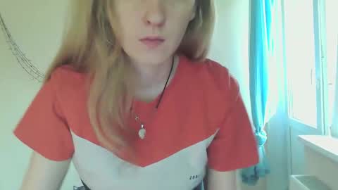 Snapshot of alalaska_ana chatting on April 2026 06:44:01 AM Anna online show from April 2026 06:44:01 AM