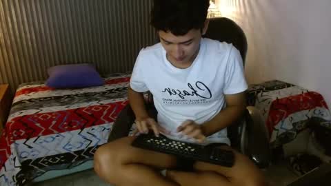 Snapshot of alamgrey_ chatting on September 2025 01:13:01 PM Alam online show from September 2025 01:13:01 PM