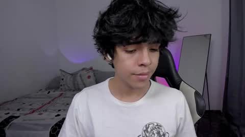 alan18n online show from February 2026 03:44:02 PM