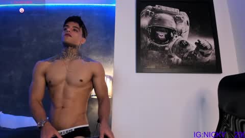 alan_morrys online show from December 2024 02:22:02 AM