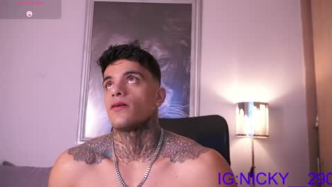 alan_morrys online show from May 2026 02:30:01 AM