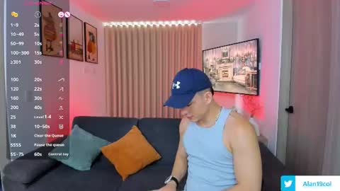 Alan  Kevin can we reach 100 thumbs up please guys  online show from June 2026 11:48:01 AM