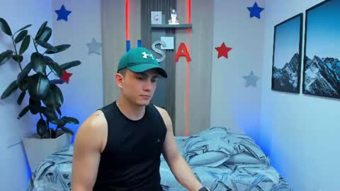 Alan  Kevin can we reach 100 thumbs up please guys  online show from July 2026 07:09:01 PM