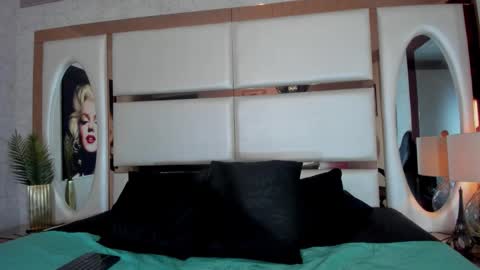 ---Alan--- online show from September 2025 03:41:02 AM