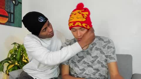 Alan and Criss - WE JUST FRIENDS WITH BENEFITS BOTH VERS online show from December 2024 02:59:01 AM