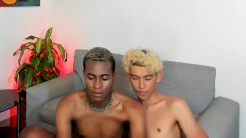 Alan and Criss - WE JUST FRIENDS WITH BENEFITS BOTH VERS online show from December 2024 10:06:02 PM