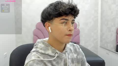 alan_twink12 online show from July 2026 03:34:02 AM