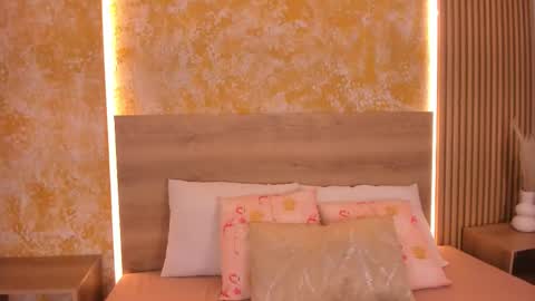 Snapshot of alana_2916 chatting on October 2025 04:01:01 AM alana_2916 online show from October 2025 04:01:01 AM