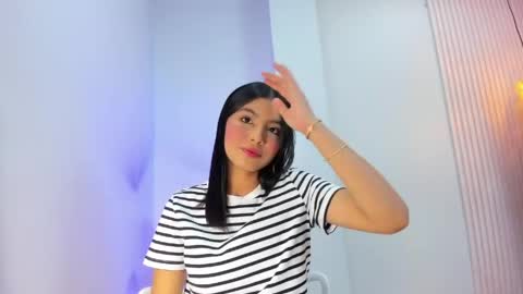 Snapshot of alana__rossetti chatting on April 2026 11:30:02 AM Alana online show from April 2026 11:30:02 AM