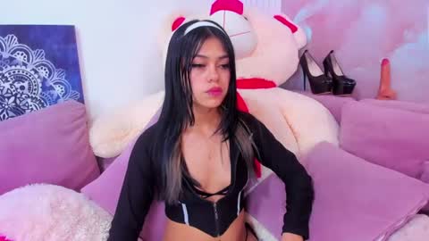 alana_deivis online show from June 2026 03:33:01 AM
