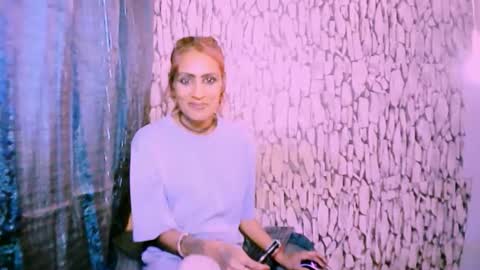 alana_del_ray online show from May 2026 06:33:01 AM