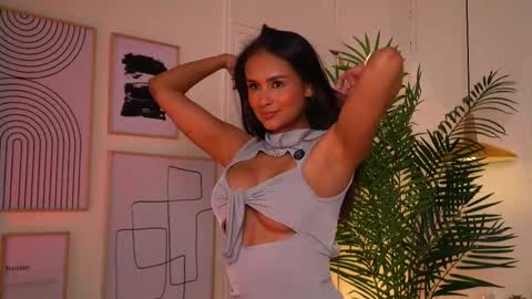 Alana online show from September 2025 01:31:02 AM