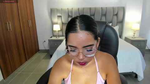 alana  online show from June 2026 07:04:02 PM