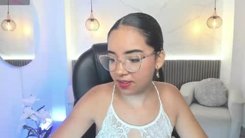 alana  online show from June 2026 07:06:02 PM