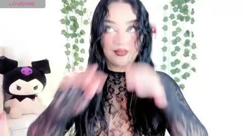 Alana Muller online show from April 2026 10:46:02 PM