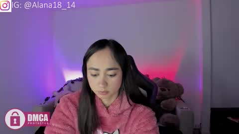 Snapshot of alana_pherson chatting on November 2025 06:45:02 AM alana_pherson online show from November 2025 06:45:02 AM