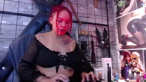 Snapshot of alana_roth chatting on February 2026 04:51:01 PM ALANA ROTH online show from February 2026 04:51:01 PM