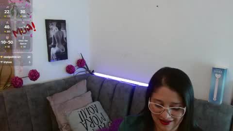 Alana  online show from April 2026 07:48:01 PM
