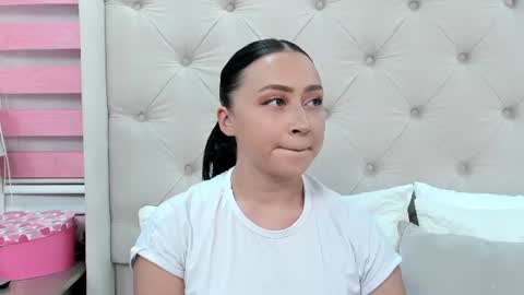 Alana  online show from July 2026 09:56:02 PM