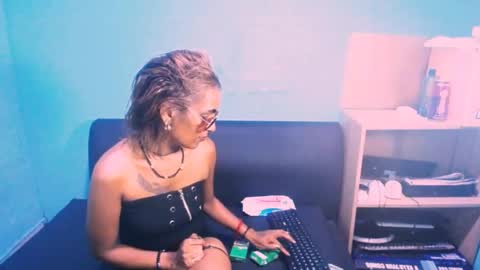 alanadelray online show from March 2025 11:42:02 AM