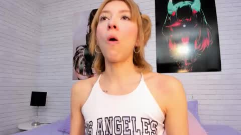 Snapshot of alanahell_ chatting on February 2026 08:58:01 PM ALANA online show from February 2026 08:58:01 PM