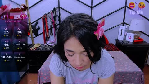 Alana online show from February 2025 08:42:02 PM