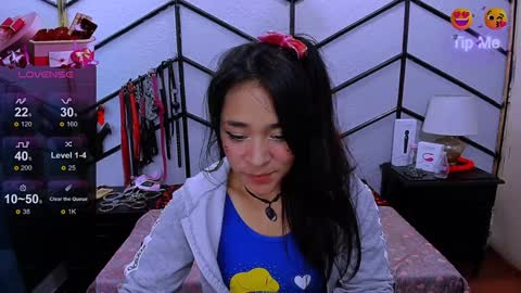 Alana online show from February 2025 03:00:01 PM