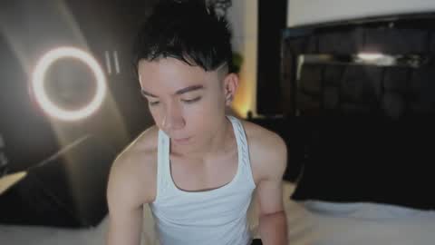 alanblack1 online show from March 2026 07:53:01 AM