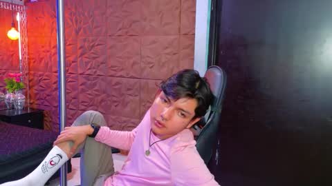 Snapshot of alandelrey57 chatting on September 2025 04:57:01 AM ALAN DEL REY online show from September 2025 04:57:01 AM