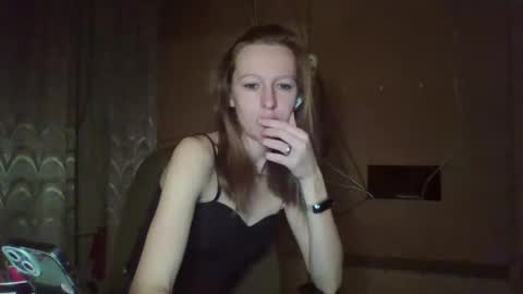 Elisa online show from February 2025 09:09:01 PM