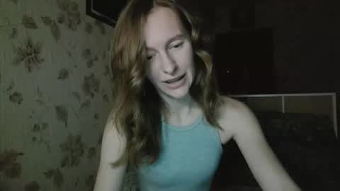 Elisa online show from October 2025 08:03:02 PM