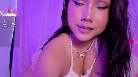 Snapshot of alanizrose chatting on November 2025 07:12:01 PM Alaniz online show from November 2025 07:12:01 PM