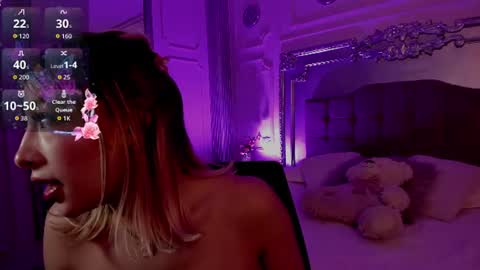alannamilan online show from June 2026 08:40:02 PM