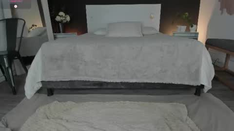 Alanna Cute Russell online show from July 2026 07:45:01 PM