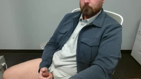 Snapshot of alaska4411 chatting on February 2025 11:15:02 PM John online show from February 2025 11:15:02 PM