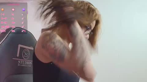 alaska_tay1 online show from November 2025 11:12:02 AM