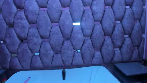 AlaSmith  online show from November 2025 02:34:02 AM