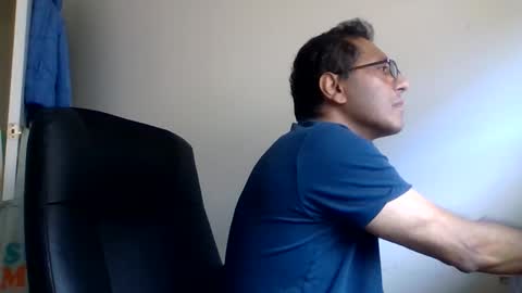 albalchal1973 online show from March 2026 10:35:01 PM