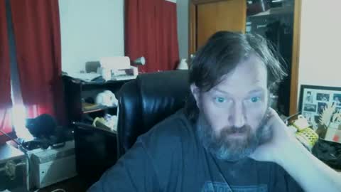 Alberik online show from November 2025 05:02:01 PM