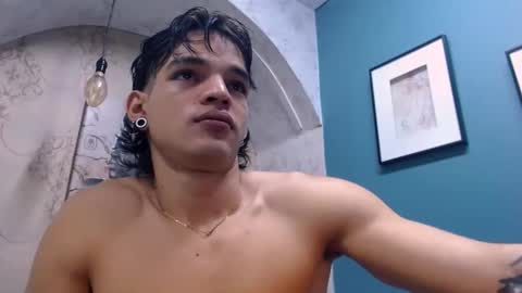 Snapshot of albertbernal69 chatting on January 2025 02:11:02 AM Albert online show from January 2025 02:11:02 AM